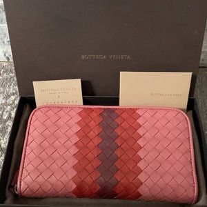 Bottega Veneta Intrecciato Continental Zip-Around Wallet